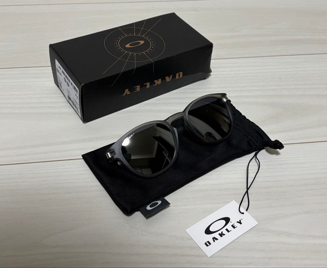 OAKLEY LATCH オークリー　ラッチ