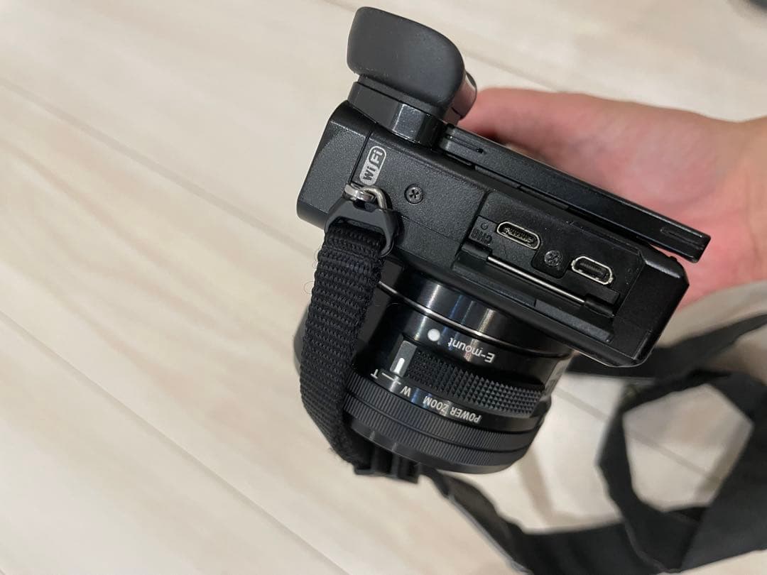 SONY α6000 ミラーレスカメラ ダブルズームレンズ