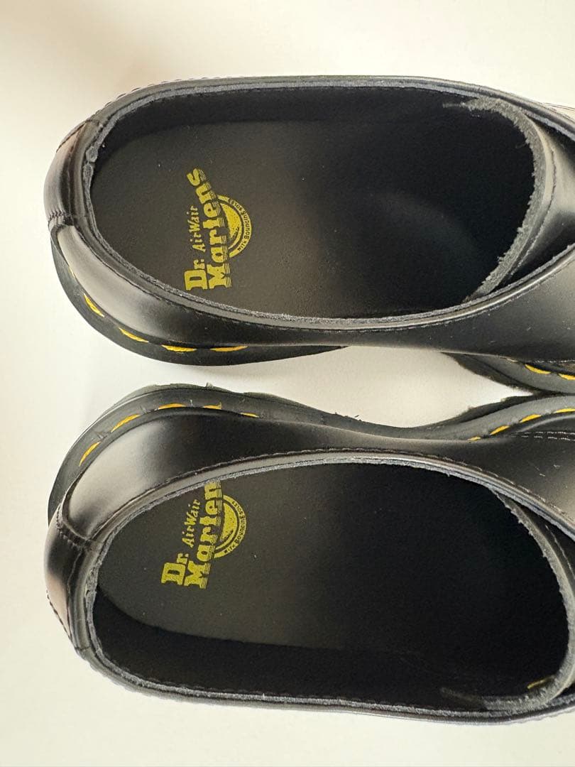 【未使用美品】ドクターマーチン ショートブーツ 厚底 3ホールレディース