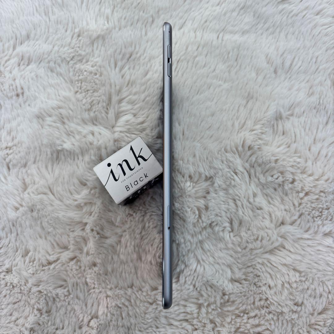 よし 專用 Apple iPad mini4 128GB スペースグレー