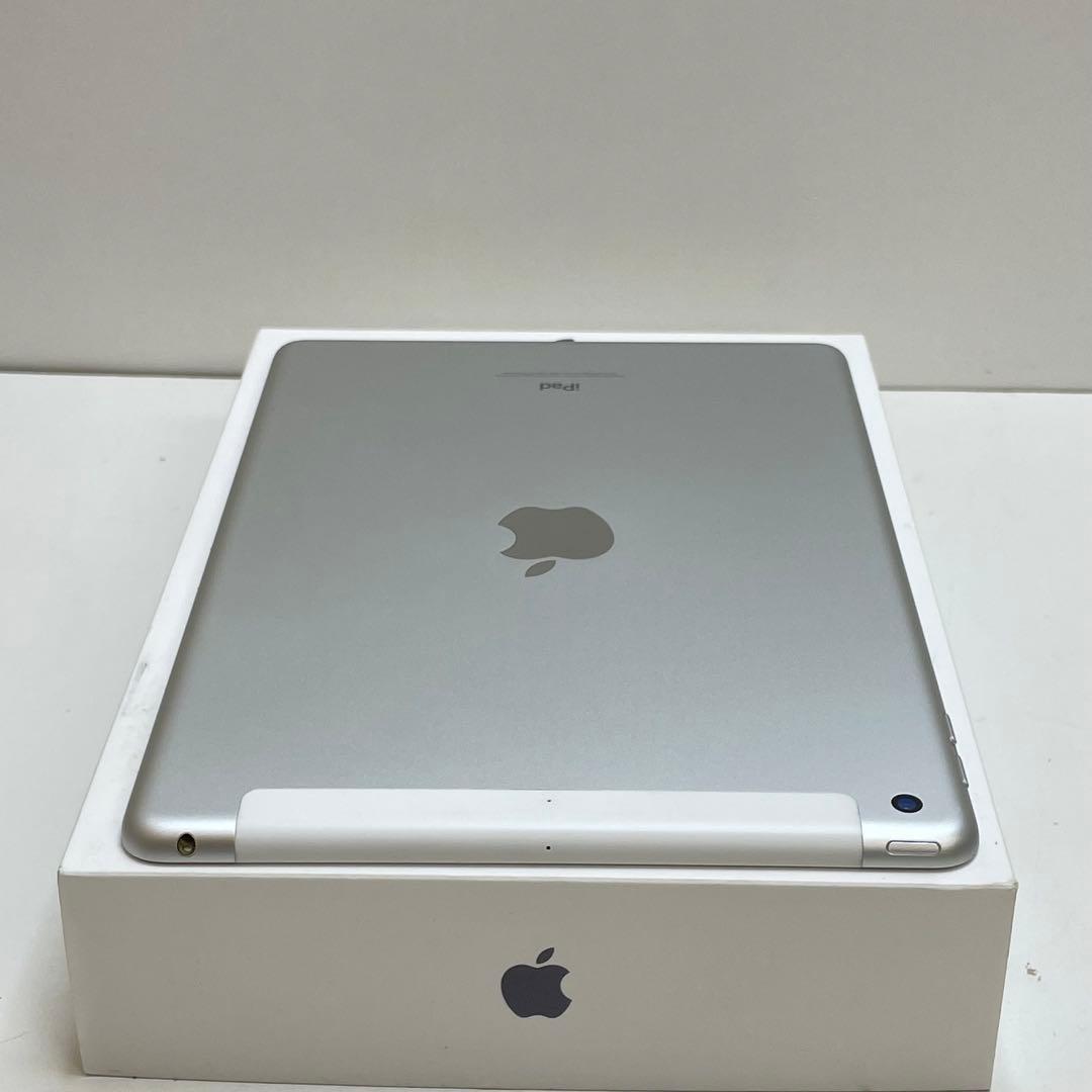 iPad 第6世代 128GB Wi-Fi + Cellular 85%