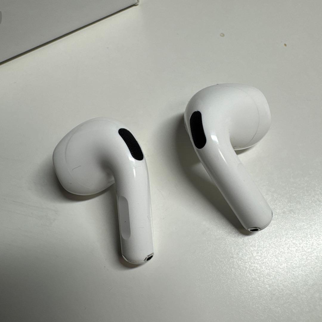 Airpods4✨ANC付き✨ケース付き✨