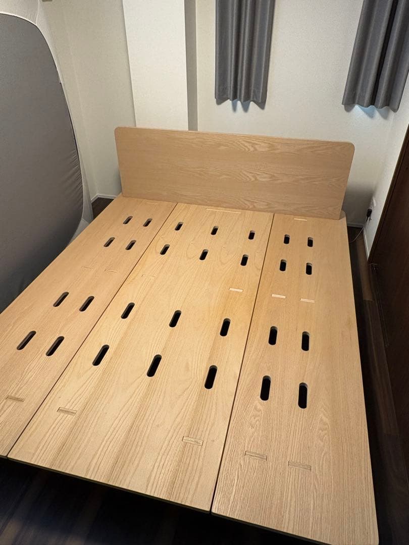 【引き取り限定】コアラマットレス　コアラベッドフレーム(クイーン)