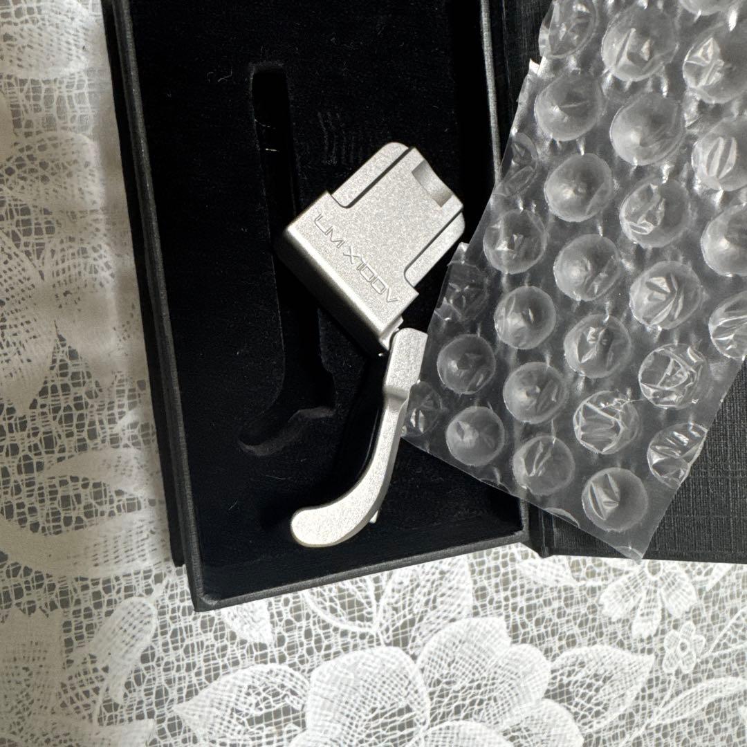 極上品　LENSMATE FUJIFILM X-100V用 シルバー　未使用品