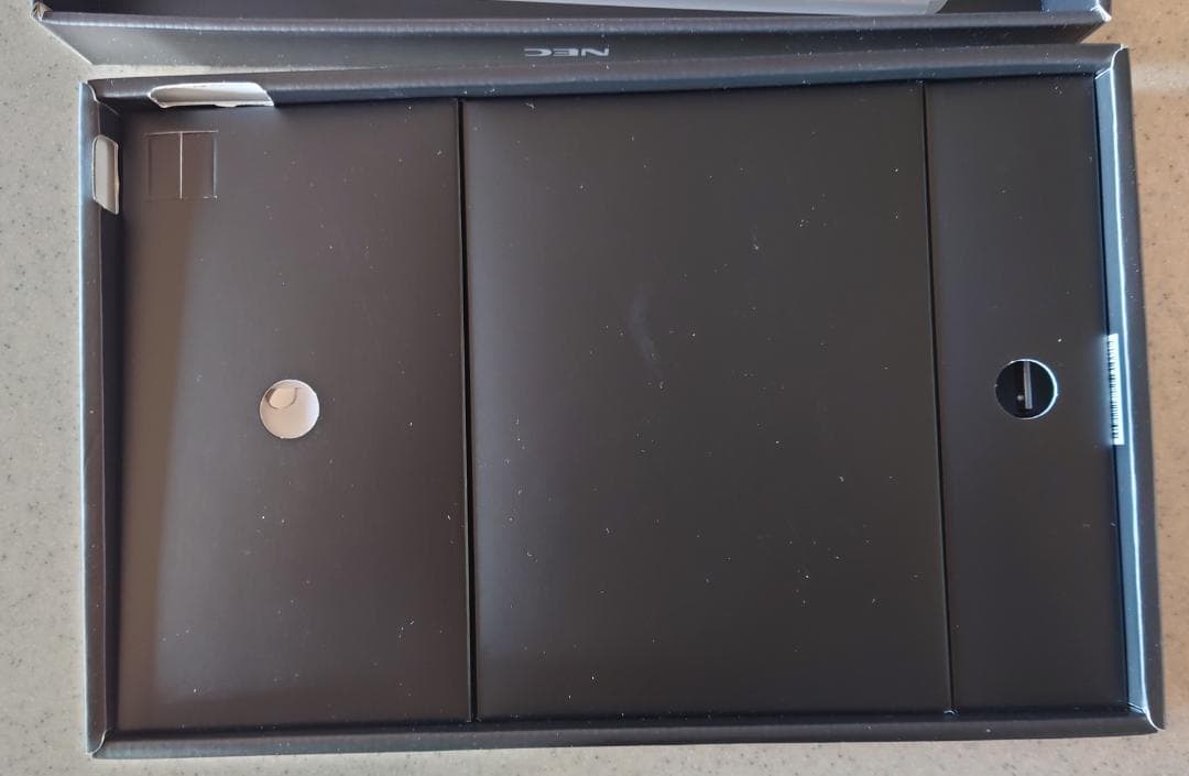 Androidタブレット本体 NEC LAVIE T11 (T1175/BAS)