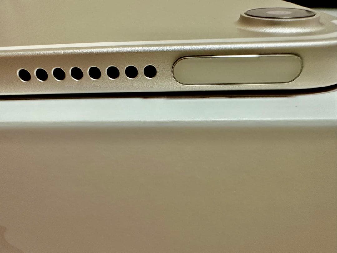 iPad mini 第６世代　64GB Wi-Fi＋セルラー　Starlight