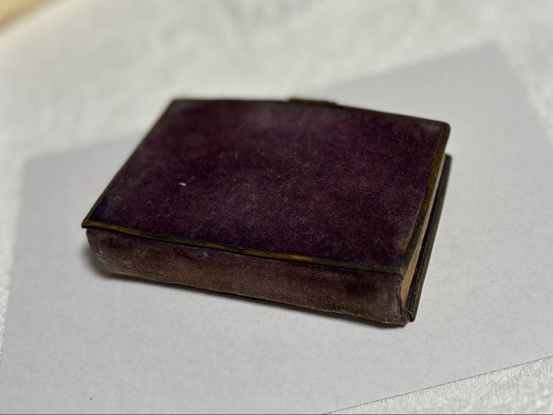 紫モノグラム2冊セットフランスアンティーク◇聖書◇祈祷書◇ミセル◇金彩パープル