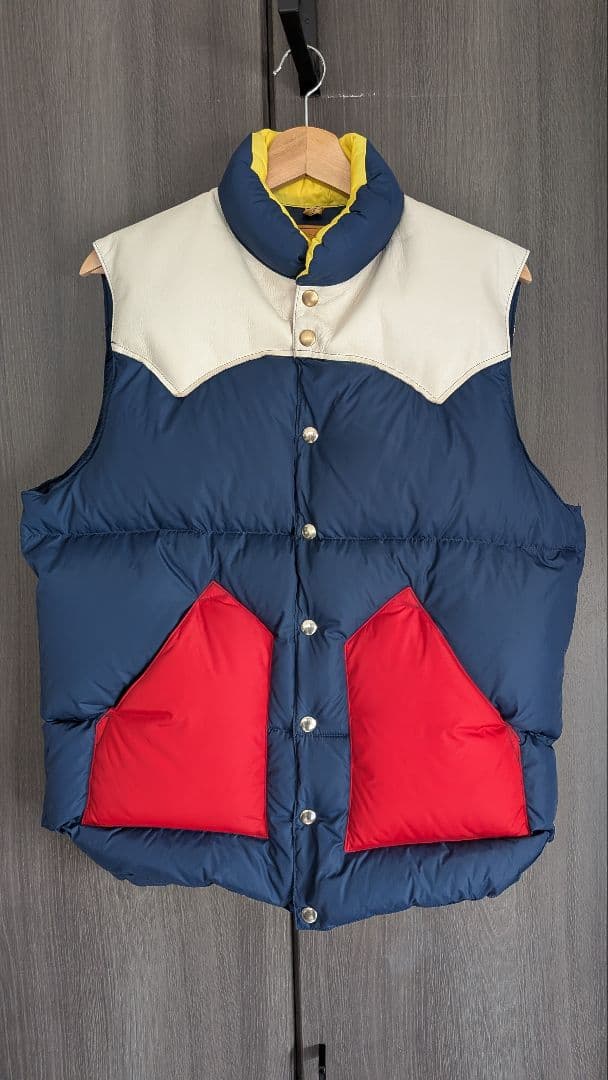 STRICT-G ロッキー マウンテン フェザー ベッド ダウンベスト ガンダム