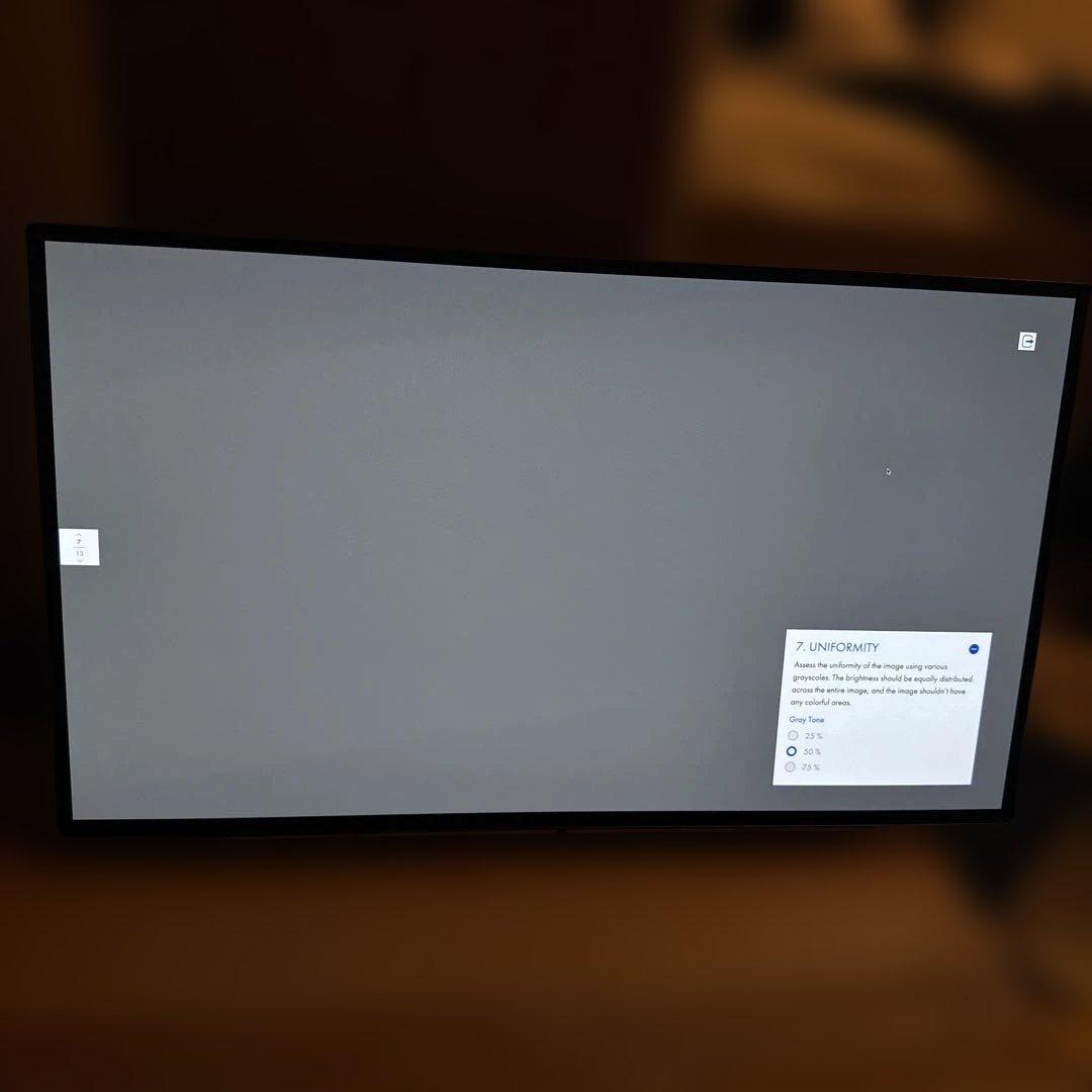 LG ULTRAGEAR 27GR95QE WQHD240hz 有機ELモニター