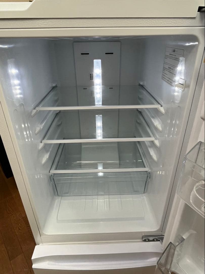 冷蔵庫 2ドア154L 2021年 amadana AT-RF150-WH