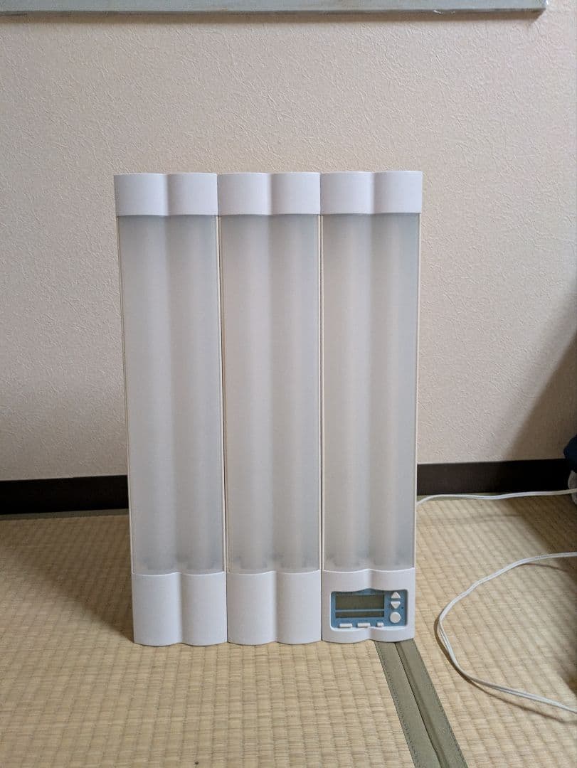 高照度光照射器具 ブライトライトＭＥ＋