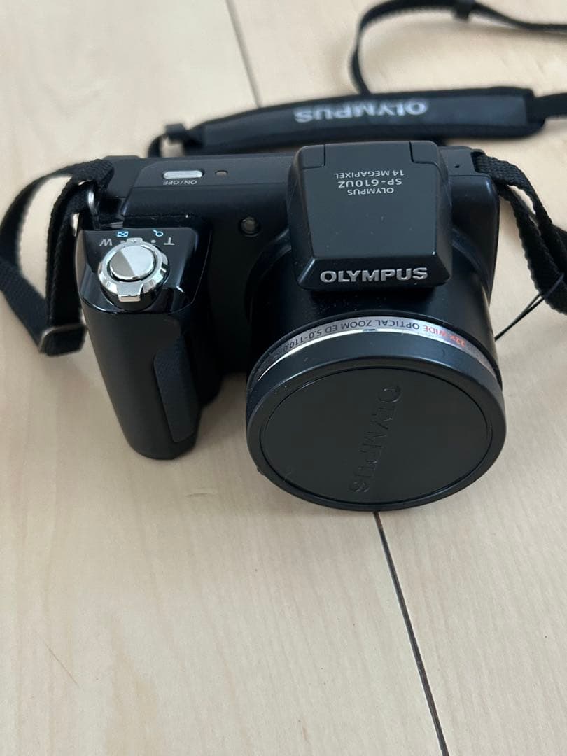 オリンパスSP-610UZ　コンパクトカメラ動作確認済み