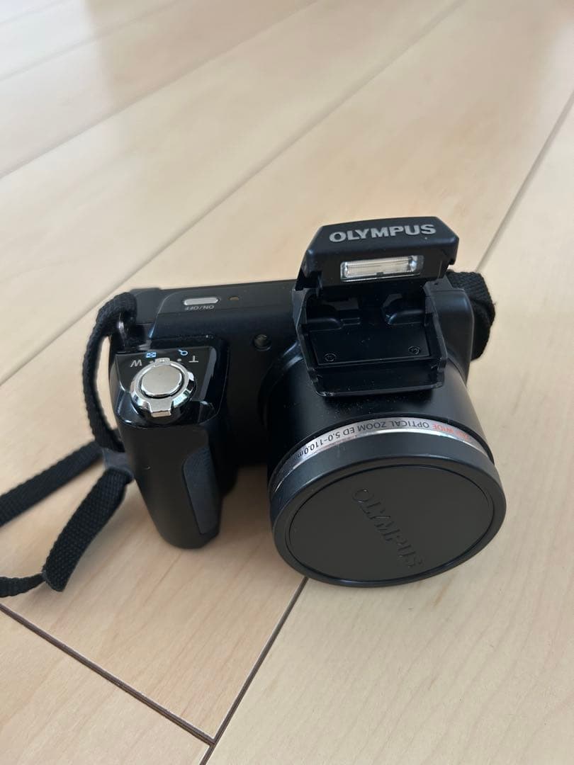 オリンパスSP-610UZ　コンパクトカメラ動作確認済み