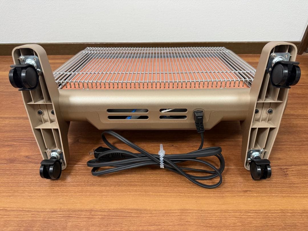 【美品】サンルミエ エクセラ7（セブン）N700L-GR 遠赤外線 ヒーター