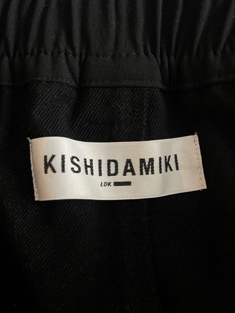 kishidamiki ジャンプスーツ　黒