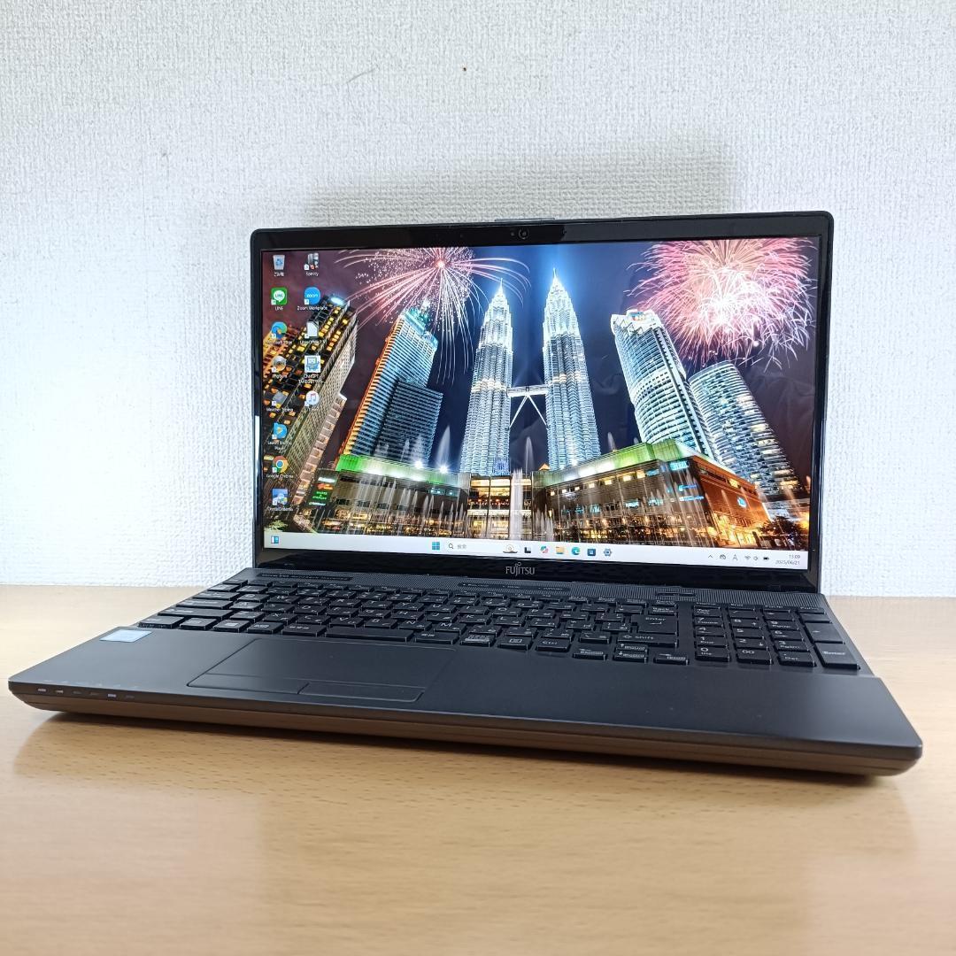 Core i5 ノートPC Windows11 SSD メモリ16GB 富士通