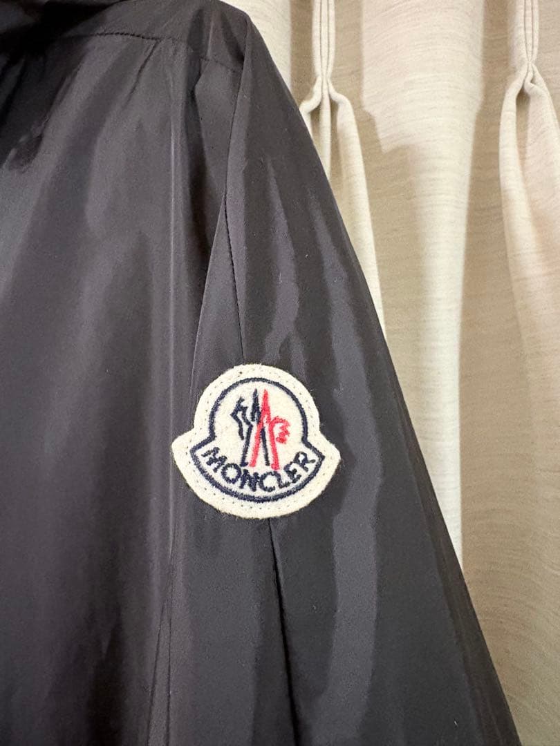 キ*リ様 美品 モンクレール SANVE ナイロンコート ブラック サイズ1 フ