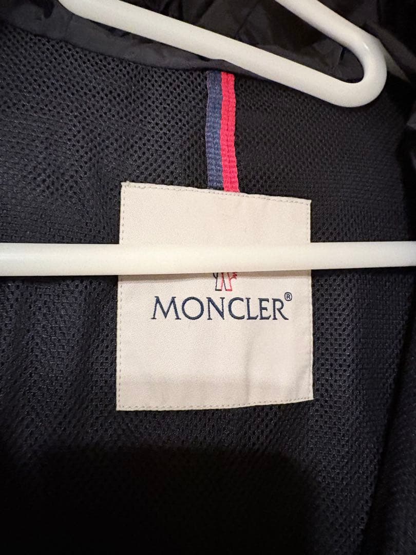 キ*リ様 美品 モンクレール SANVE ナイロンコート ブラック サイズ1 フ