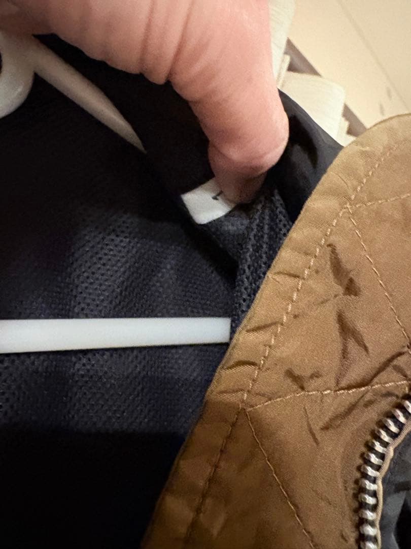 キ*リ様 美品 モンクレール SANVE ナイロンコート ブラック サイズ1 フ