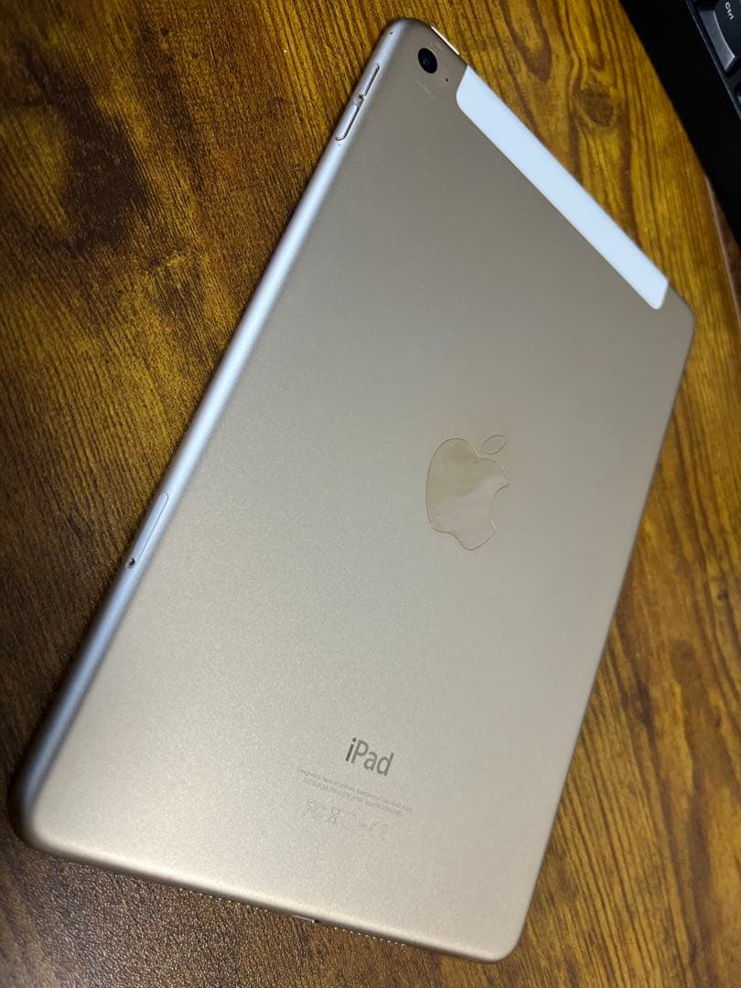 iPad本体 Apple iPad mini 4 128GB Wi-Fi + Cellular
