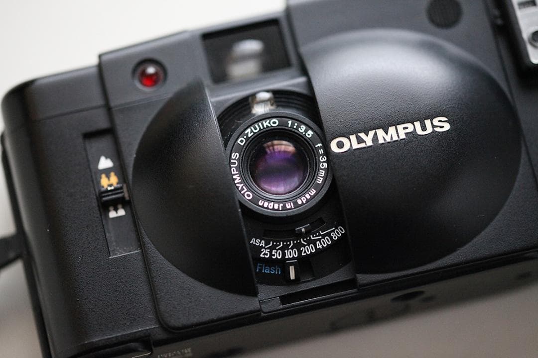 Olympus XA 2　フィルムカメラ 　Q627