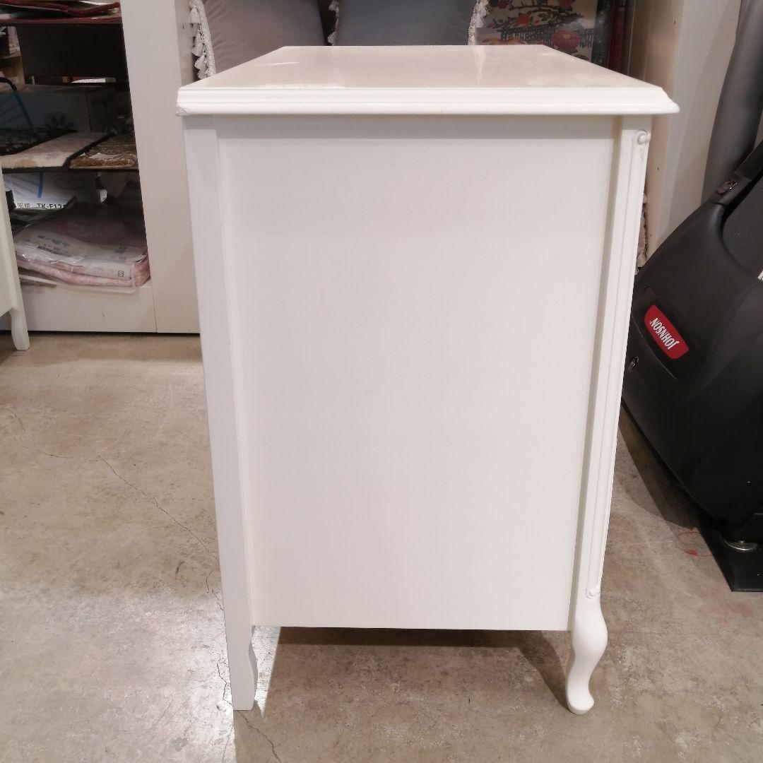 ちとせ様i+【美品】 セリーヌ チェスト 東海家具 天然木 エレガント ホワイト