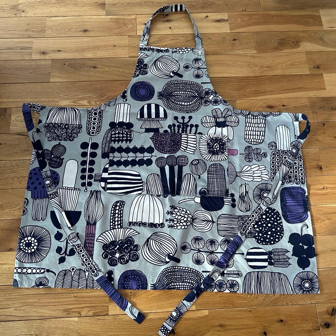 【希少】マリメッコ　エプロン　グレー