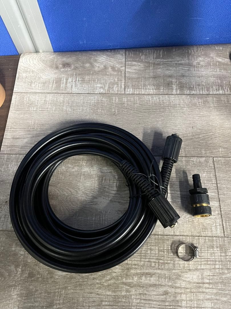 【未使用】アイリスオーヤマ タンク式高圧洗浄機SBT-512N 洗車 散水