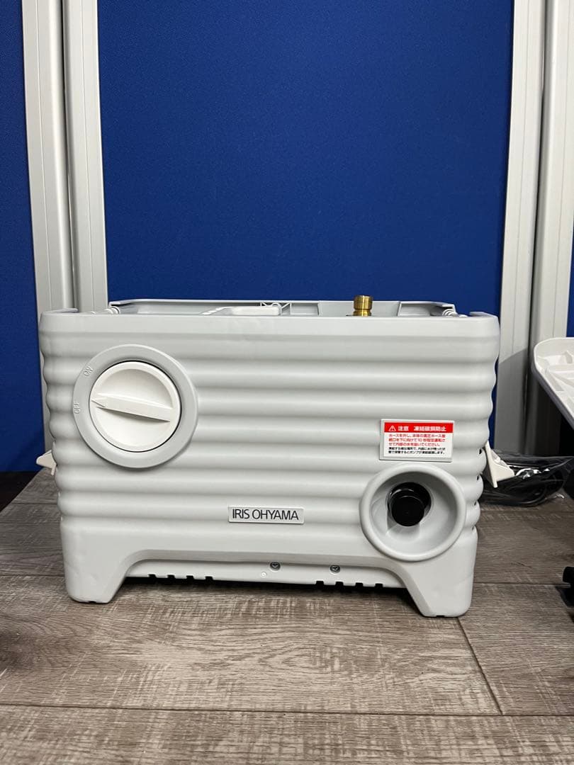 【未使用】アイリスオーヤマ タンク式高圧洗浄機SBT-512N 洗車 散水