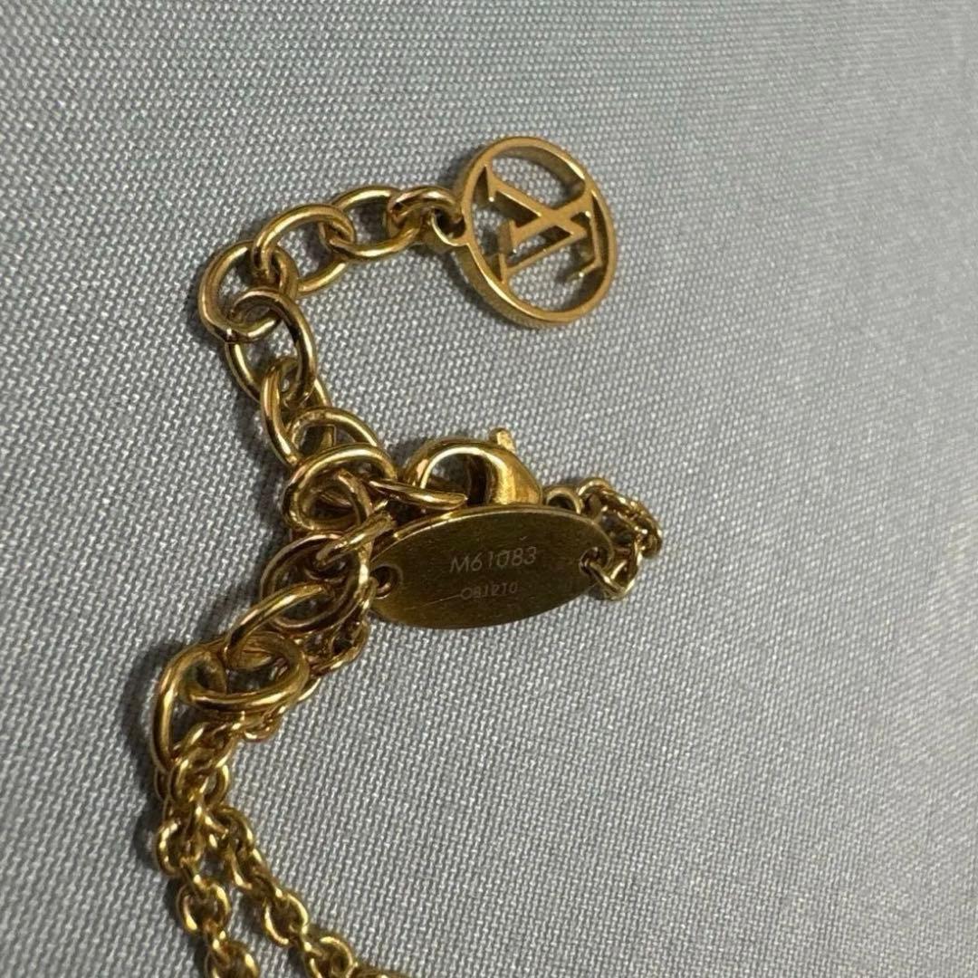 LOUIS VUITTON ルイヴィトン エセンシャルV ネックレス ゴールド