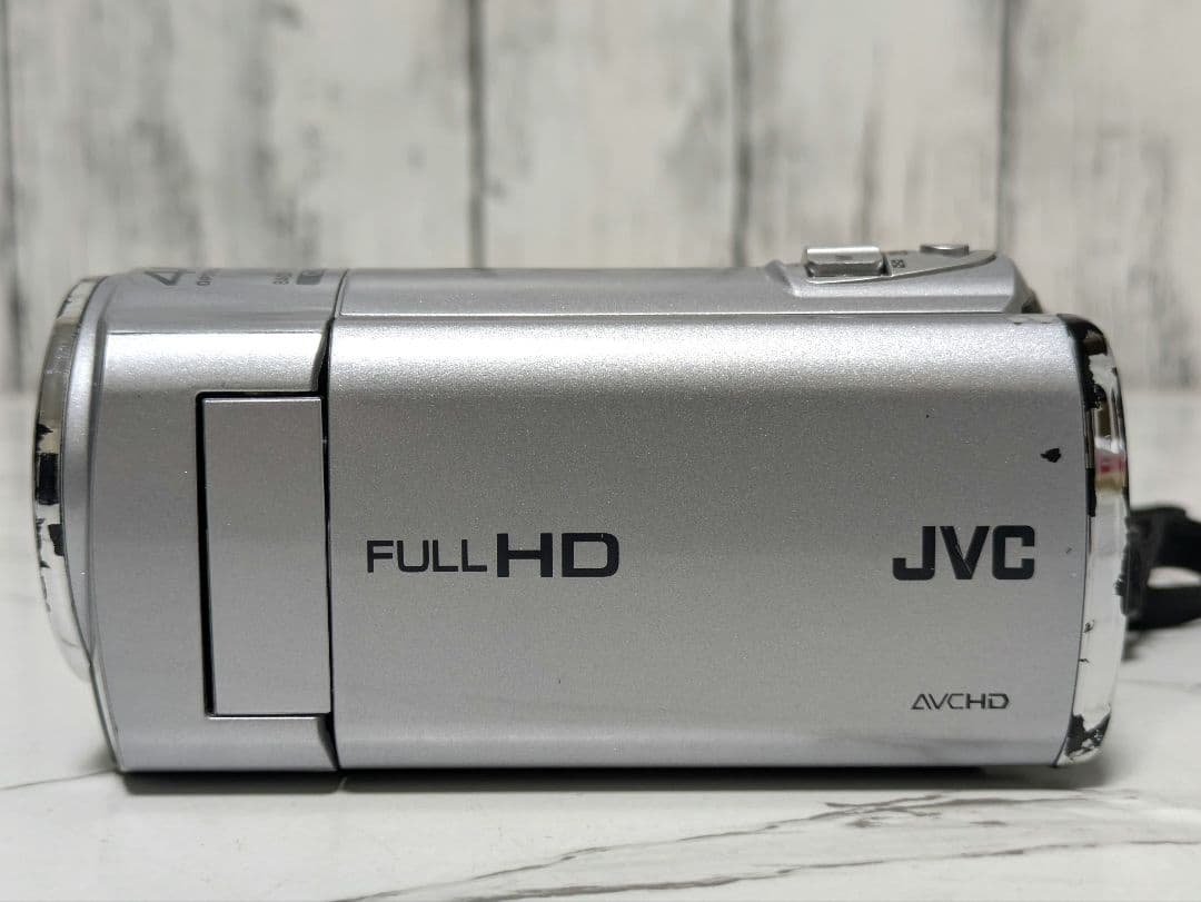 JVC　GZ-E10