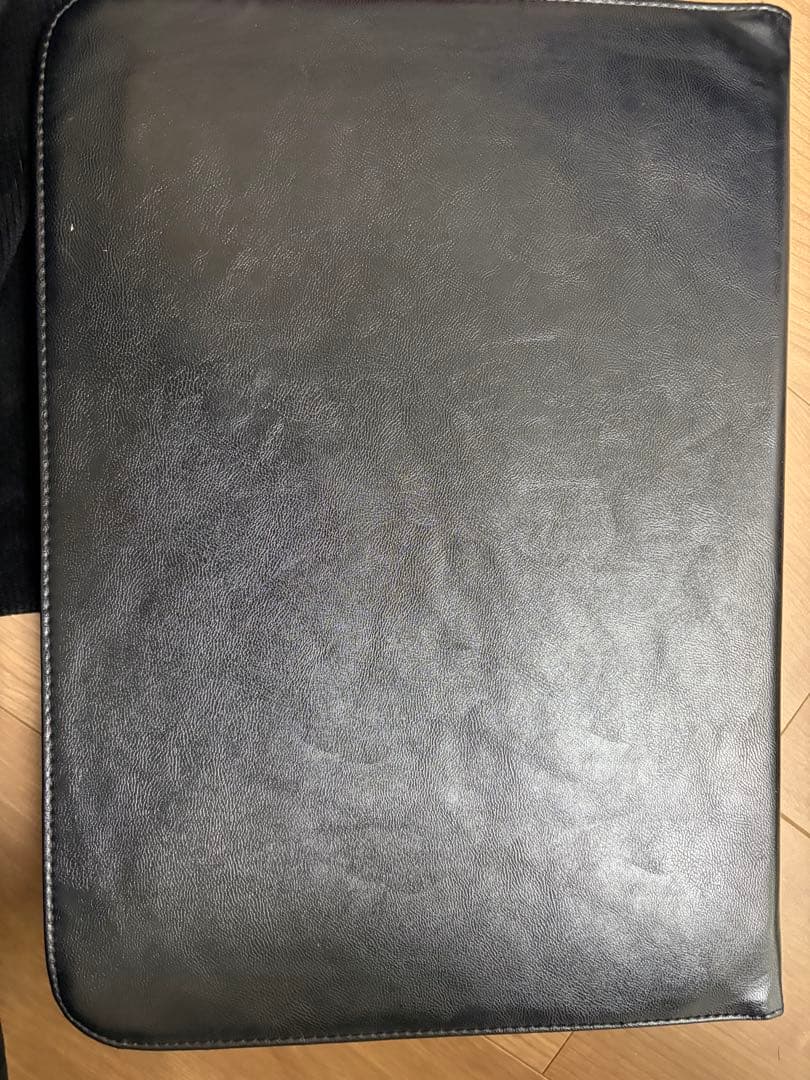 美品 MacBookAir (2020)M1チップ (ケース付き)