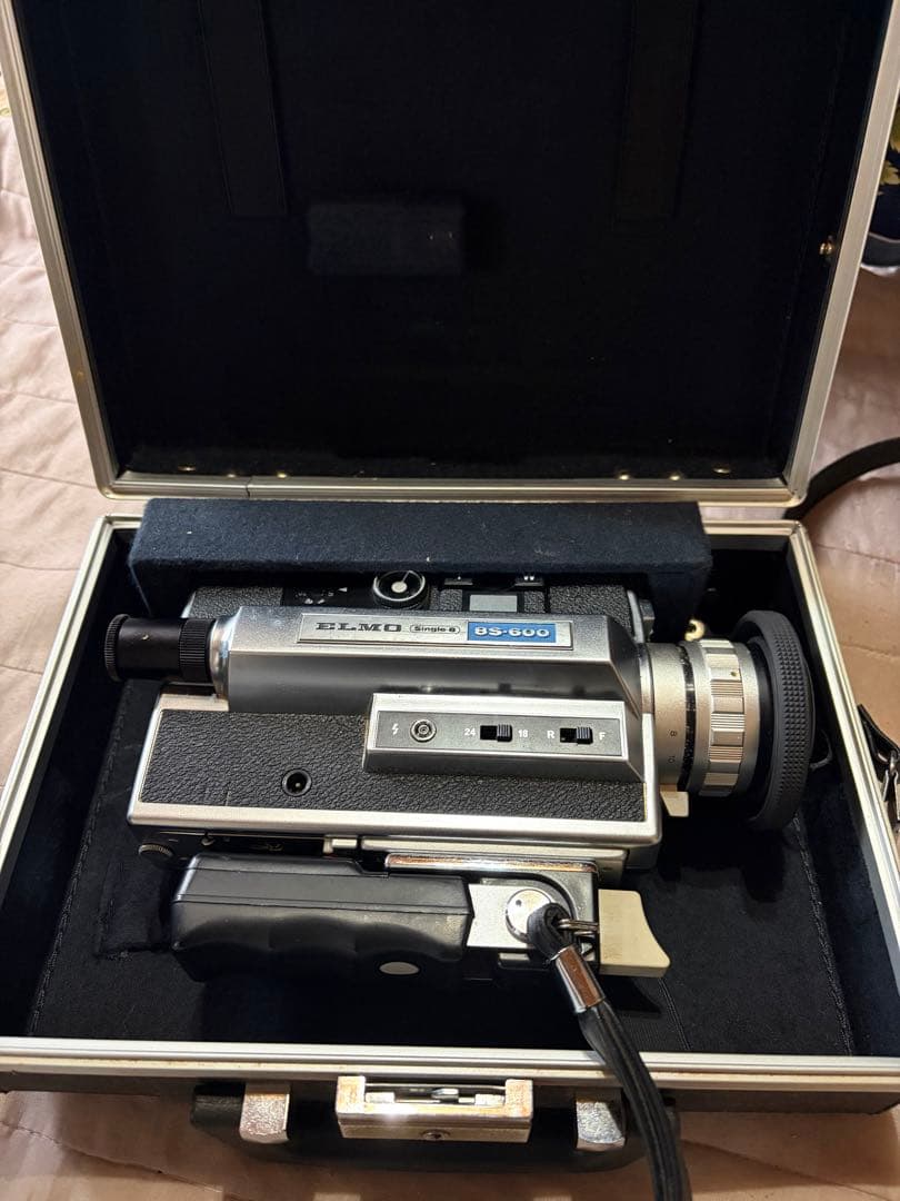 【8ミリカメラ.映写機】ELMO 8S600