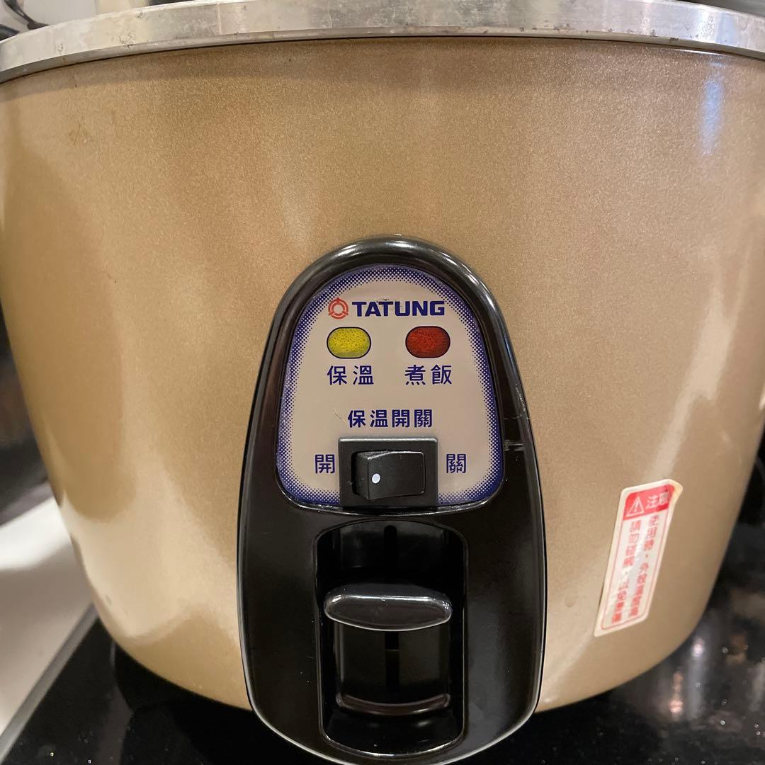 k*i様 大同電気釜　炊飯器　蒸し器　10合　1.98リットル　ゴールド93年製