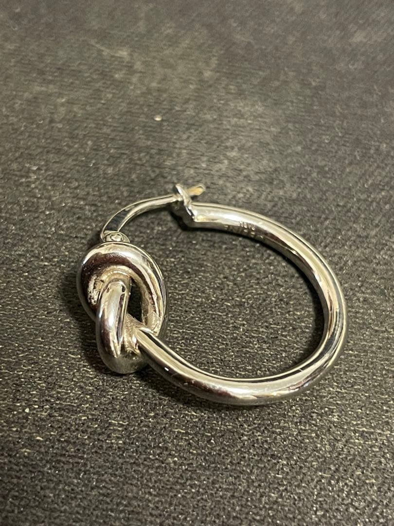 ノット スモールフープ / ロジウムフィニッシュ ブラス　セリーヌ　CELINE