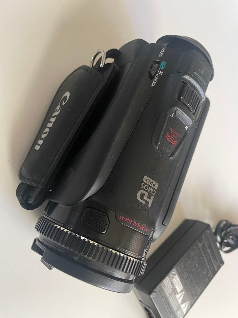 Canon IVIS HF G20 ビデオカメラ 本体2台カバン付き