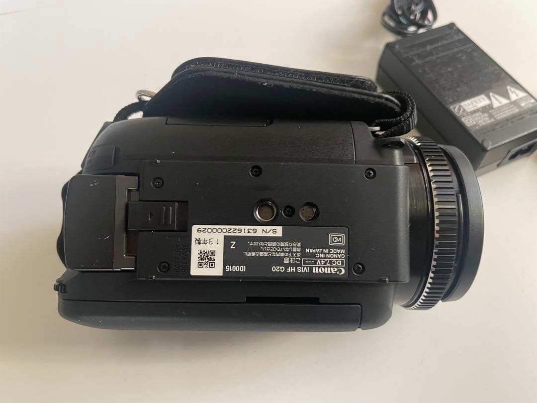 Canon IVIS HF G20 ビデオカメラ 本体2台カバン付き