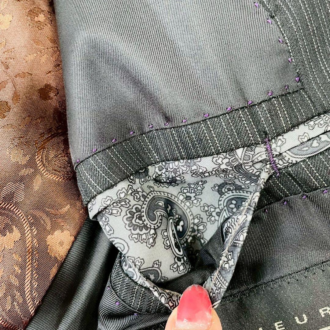 美品　ニコル　スーツ　セットアップ　グレー　48　裏地ペイズリー　ストライプ