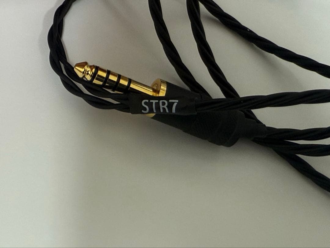 イヤホン brise audio STR7SE (4.4mm / MMCX)