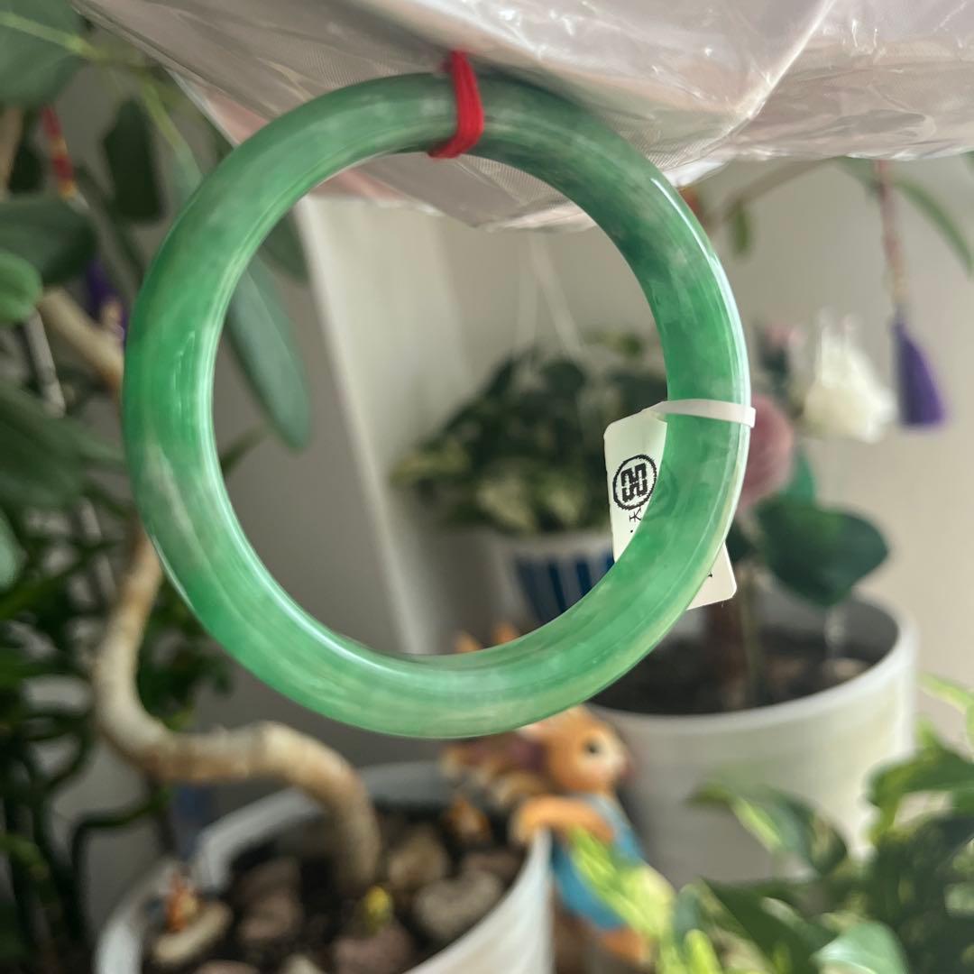 緑翡翠バングル