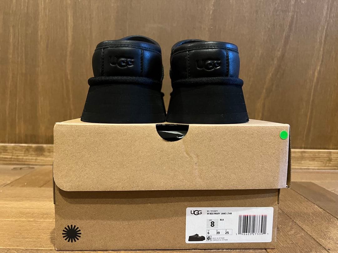 UGG アグ Bea Mary Jane ビア メリー ジェーン レザー25.0