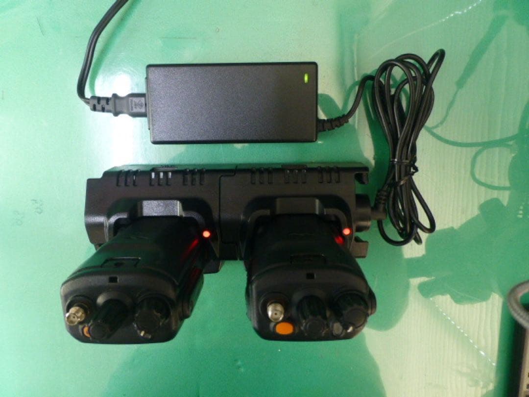 STANDARD VXD450U デジタル無線機 4台 週末限定値下発送週明け