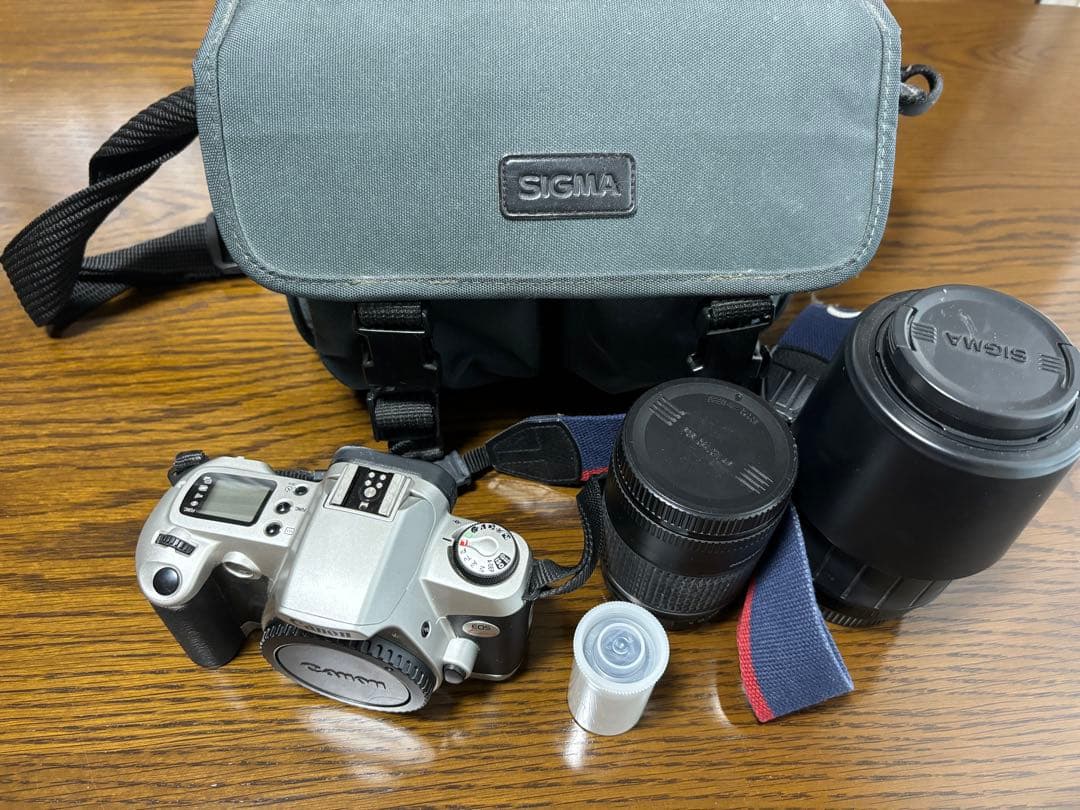 Canon EOS KISS 一眼フィルムカメラ　レンズ・カバン付き