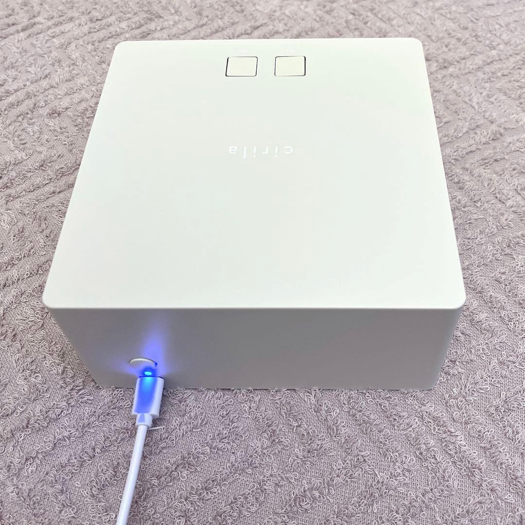 cirila(シリラ)ジェルネイルキット 3カラー&トップ・ベース付き