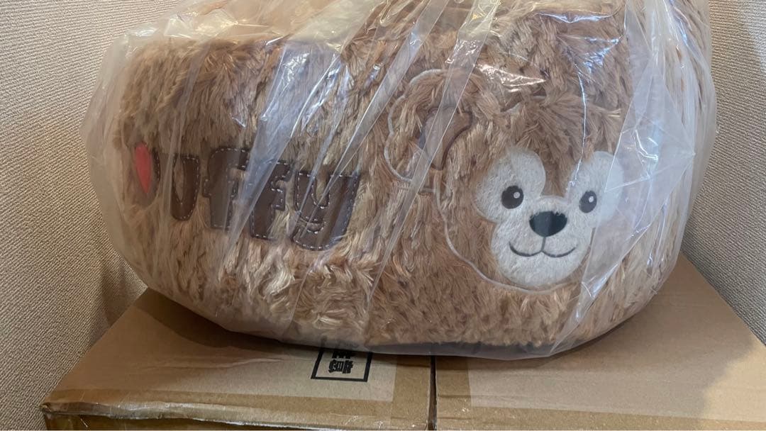 ディズニーシー35周年　ダッフィー ビーズクッション 新品未使用