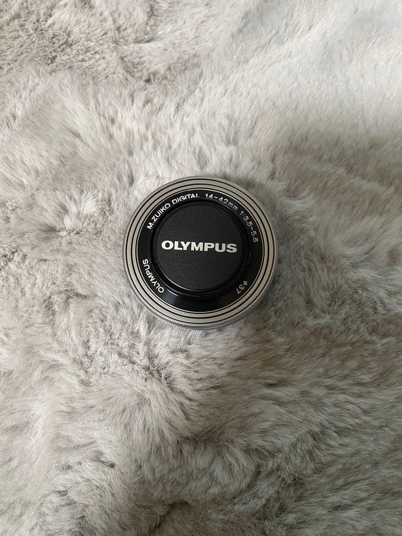 オリンパス OM-D E-M10 MarkII ズームキット