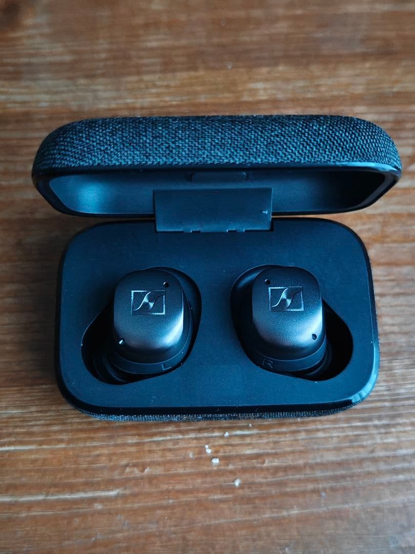 ゼンハイザー Momentum True wireless 4 MTW4