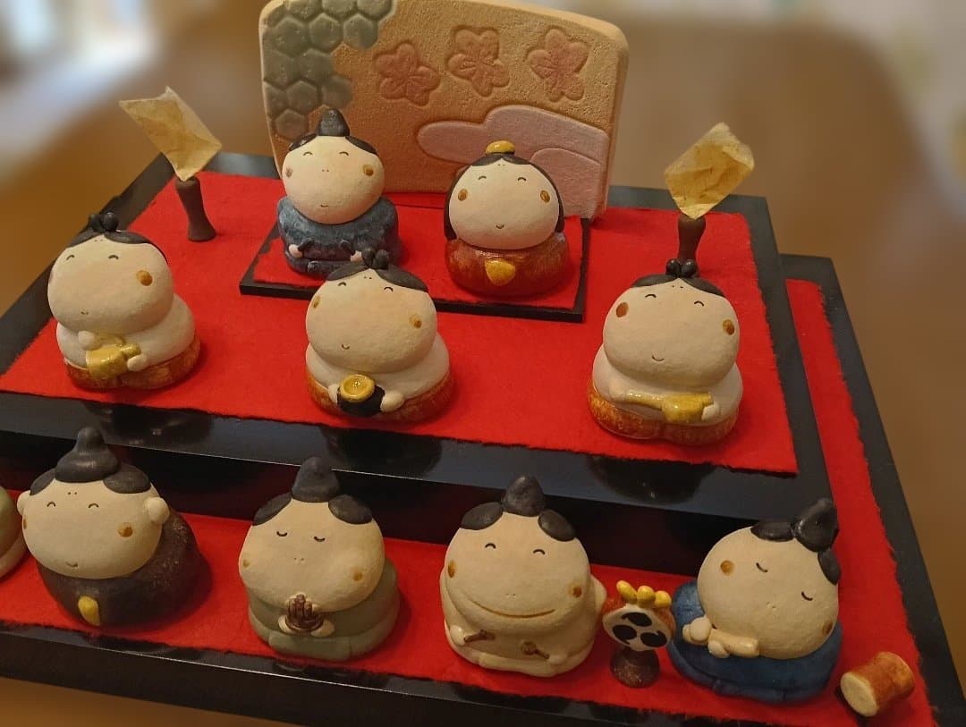 羽田桂子さん作品：ひな人形セット（陶器）