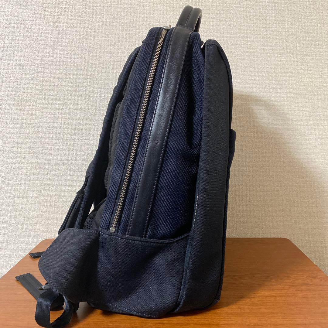 Dunhill D.TRAVELLERスーパーライト ダンヒル　バックパック