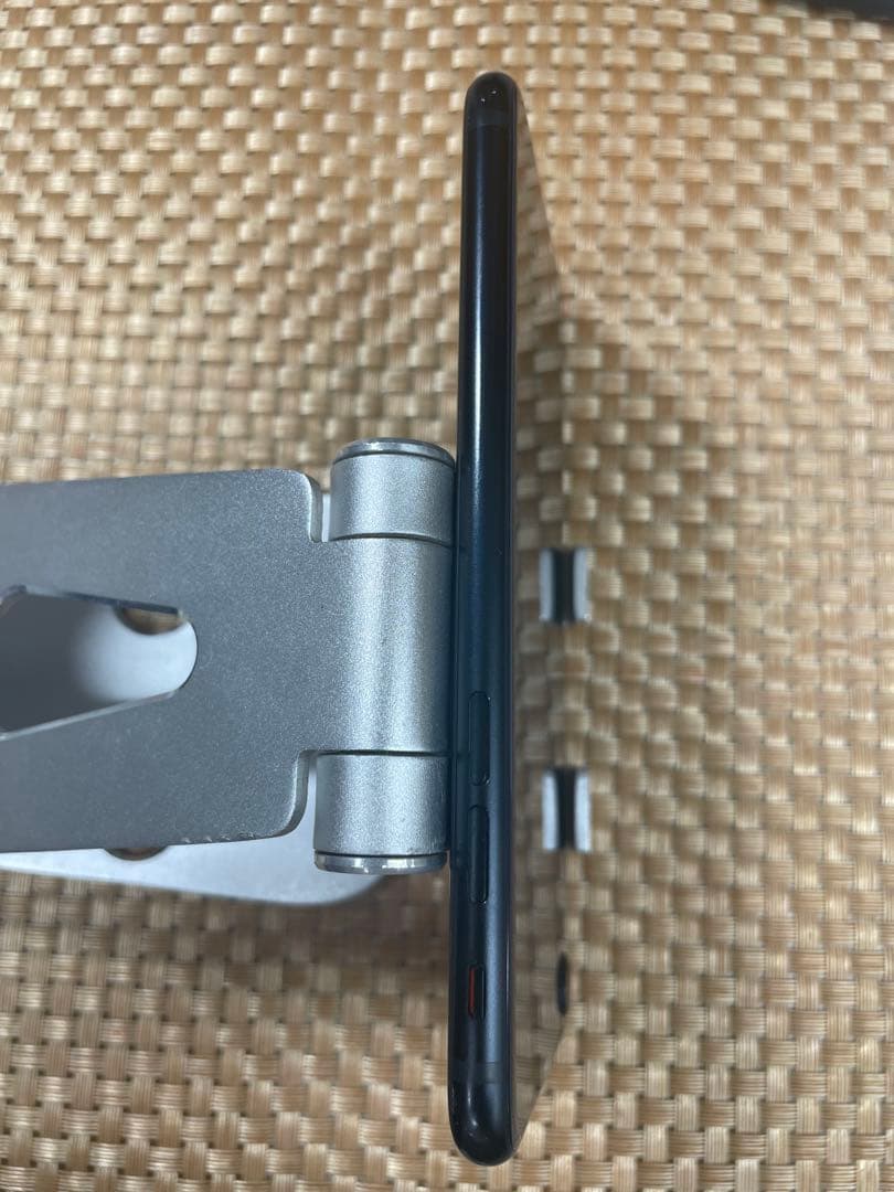 iPhone SE 第3世代 64 GB ミッドナイトSIMフリー【0455】